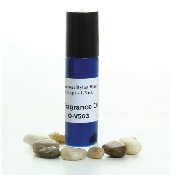 Versace: Dylan Blue (M) Aroma Similar Type Body Oil - 1/3 oz. - Rollerball - Picture 1 of 2